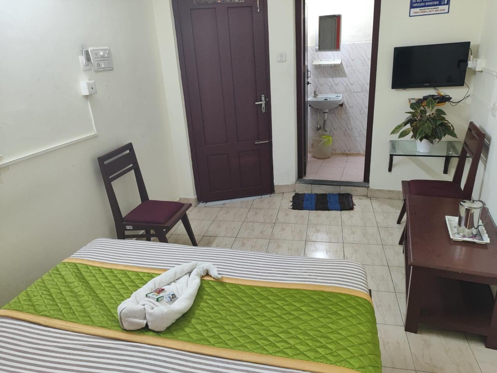 Hotel Gamas Inn Thiruvananthapuram Exterior foto